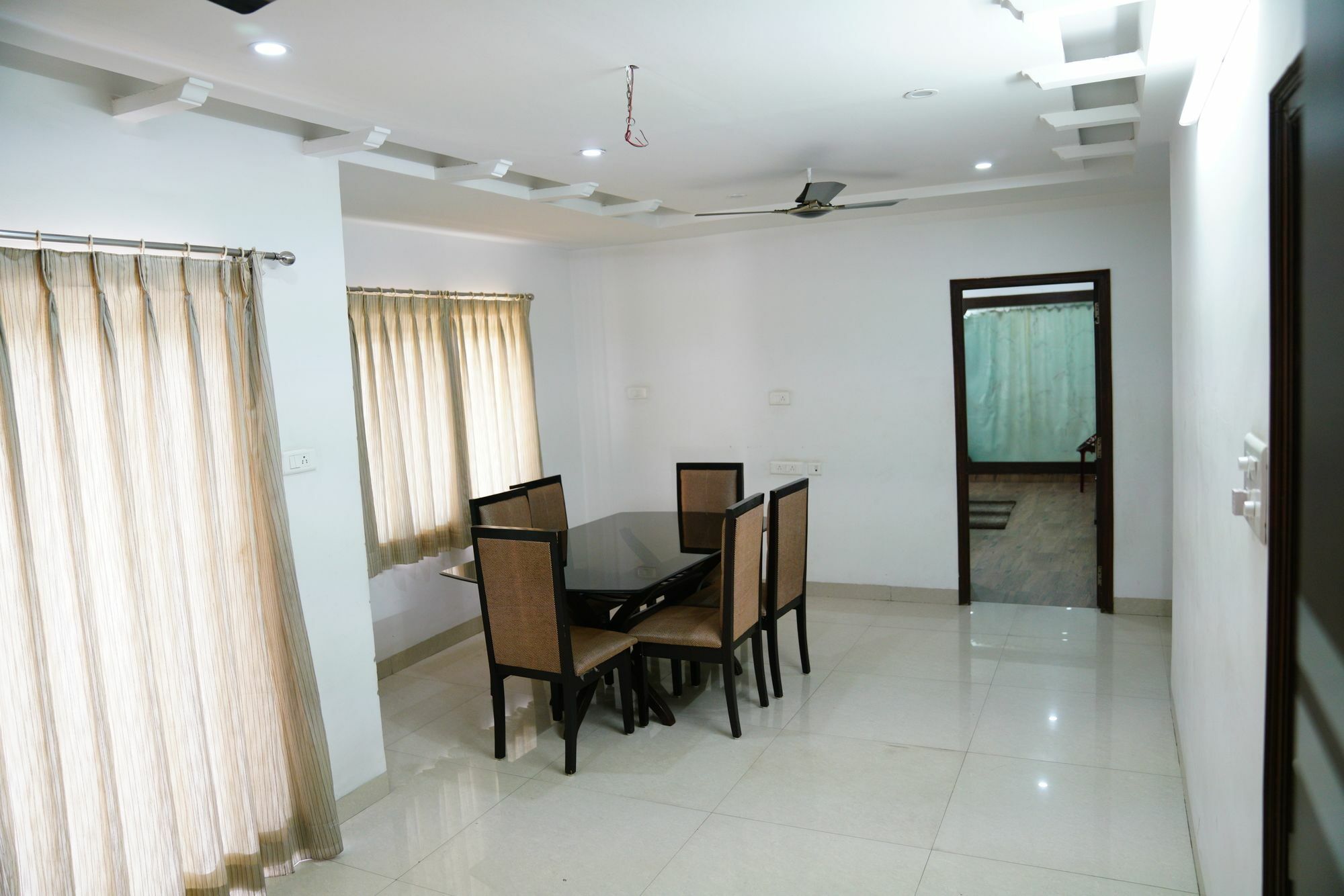 Hitech Shilparamam Guest House Гайдарабад Екстер'єр фото